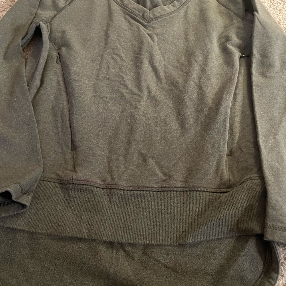 Lululemon After Asana Pullover Size 4